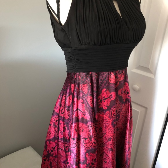 Scarf Dress - Picture 4 of 4